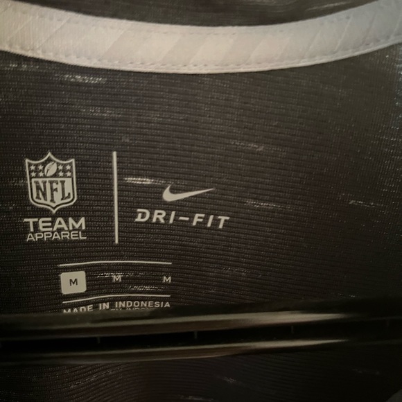 Women’s Raider Nike Dri-fit sportswear.